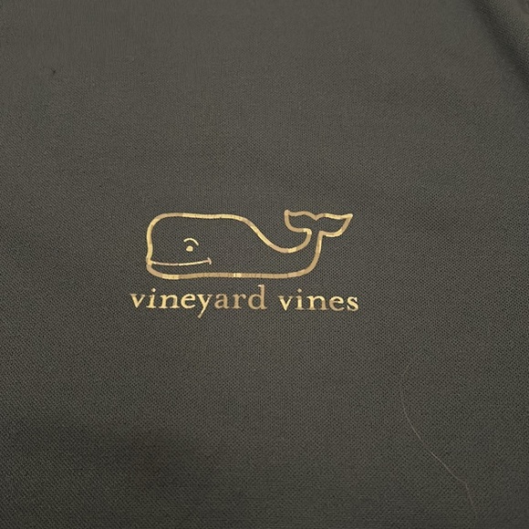 Medium vineyard vines performance t-shirt - Picture 2 of 6